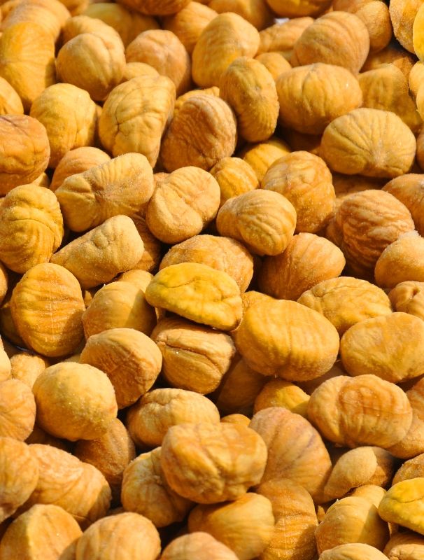 Peeled golden chestnut kernels, ready for IQF freezing